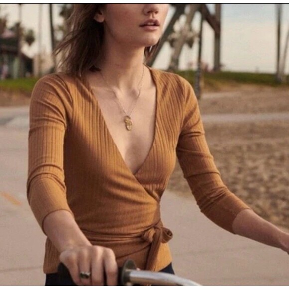 Sezane Sonia Size M Wrap Top Camel Crossover Long Sleeve Shirt Cardigan Top - Picture 1 of 10